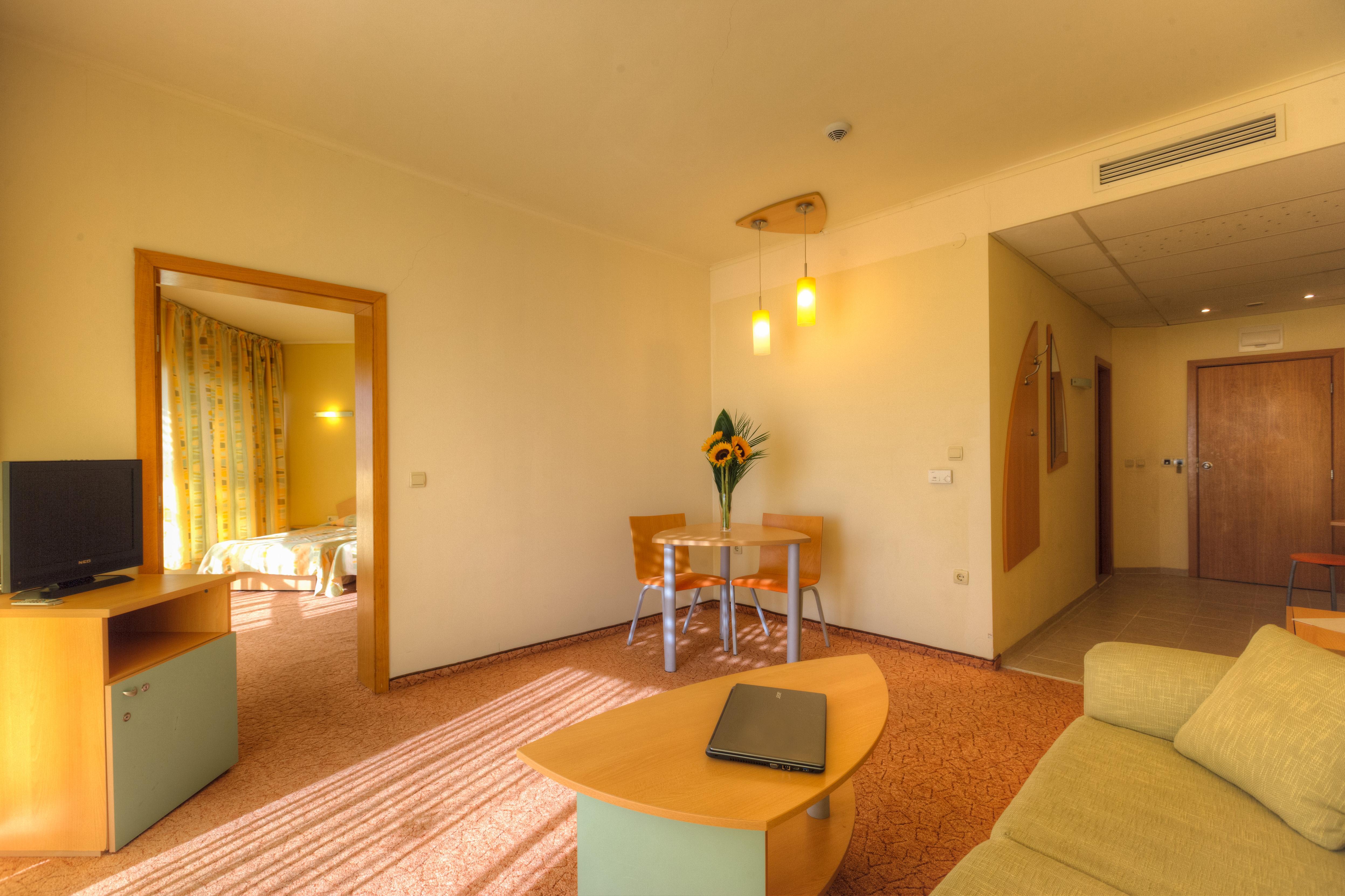 Atlas Hotel Golden Sands Exterior photo